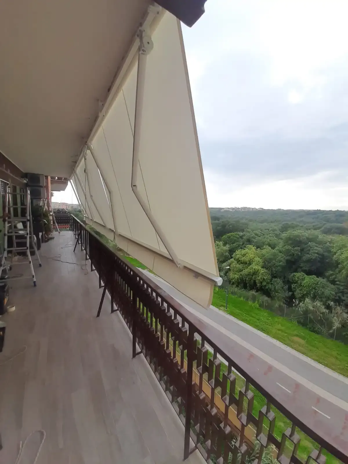 Tenda da sole a caduta