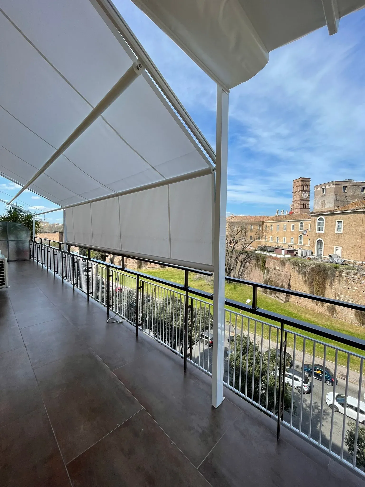 Tenda da sole a cappottina